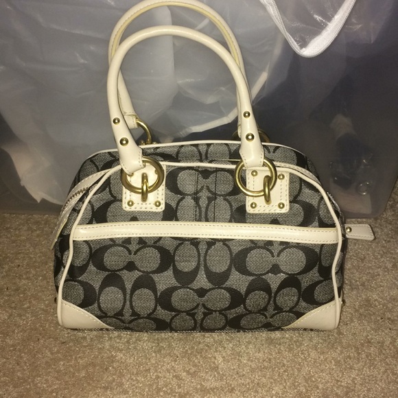 NWOT COACH  BLUE/WHITE LOGO PURSE - Picture 2 of 4